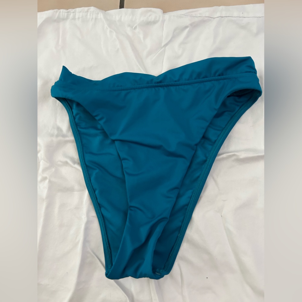 victoria’s secret high waisted bikini bottoms